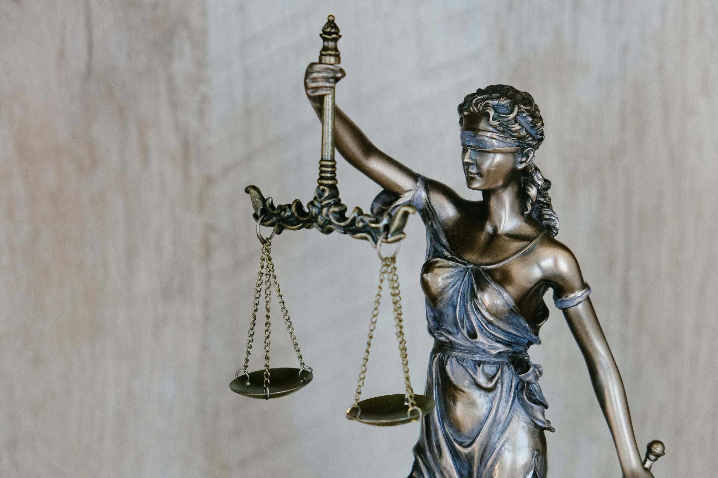 Statue of Lady Justice. Photo: Tingey Injury Law Firm / Unsplash