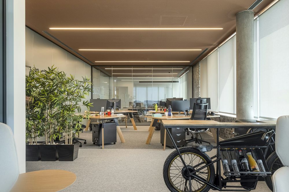 Modern tech workspace. Photo: PHC Software / Unsplash